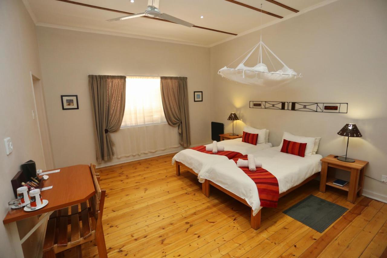 Bahnhof Hotel Aus Zewnętrze zdjęcie